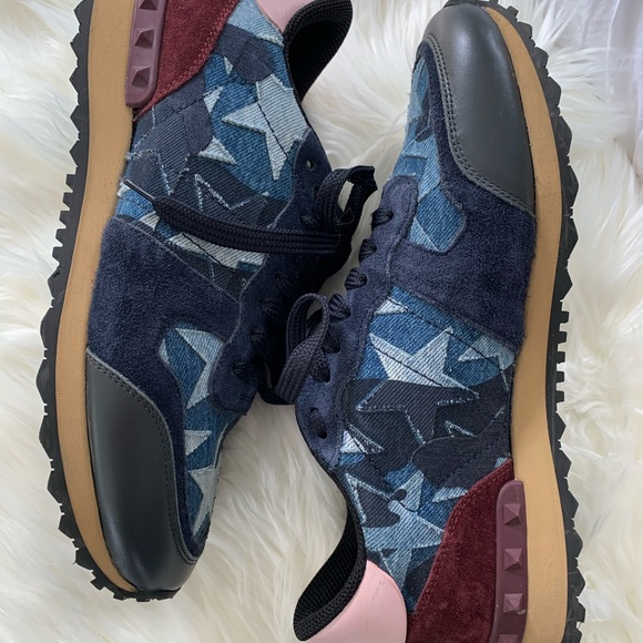 Valentino Shoes - Valentino Garavani sneakers size 41 (box included)